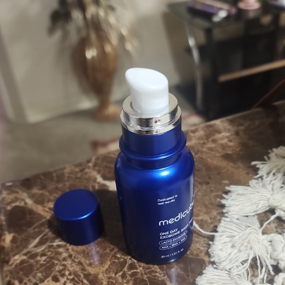 Blue One Day Exosome Shot 7500 - Picture 5 of 5